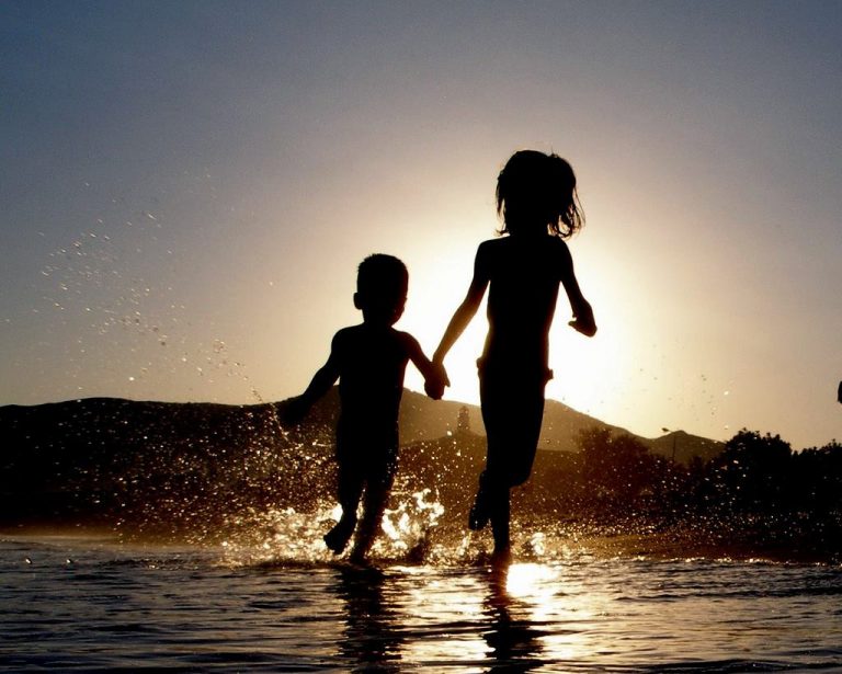 000_460714_406164569415281_1473185623_o