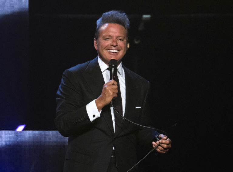 Gira de Luis Miguel sigue entre las más lucrativas del mundo Gira de Luis Miguel sigue entre las más lucrativas del mundo