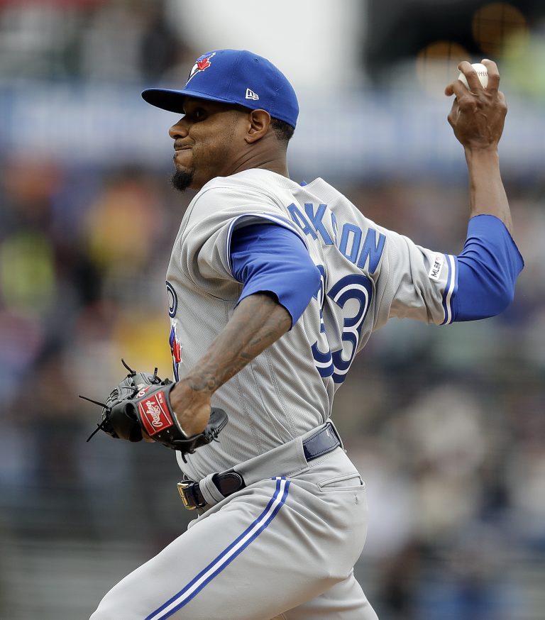AP Photo, Edwin Jackson,Edwin Jackson, de los Azulejos de Toronto, lanza ante los Gigantes de San Francisco en el primer inning del encuentro del miércoles 15 de mayo de 2019 (AP Foto/Ben Margot)
