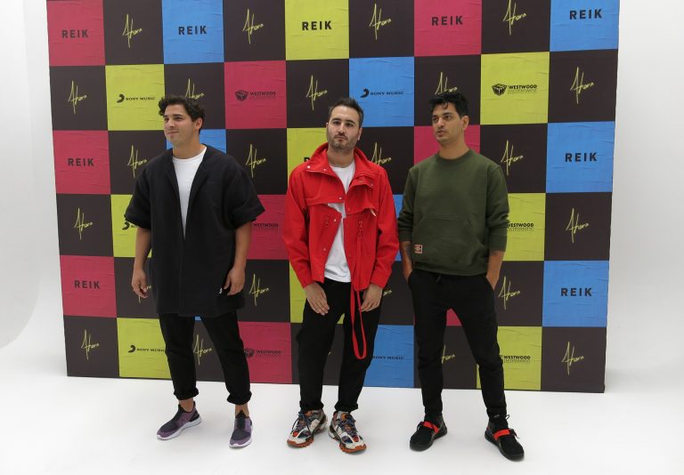 AP Photo,Los integrantes de la banda pop mexicana Reik, de izquierda a derecha, Julio Ramírez, Jesús Navarro y Gilberto 