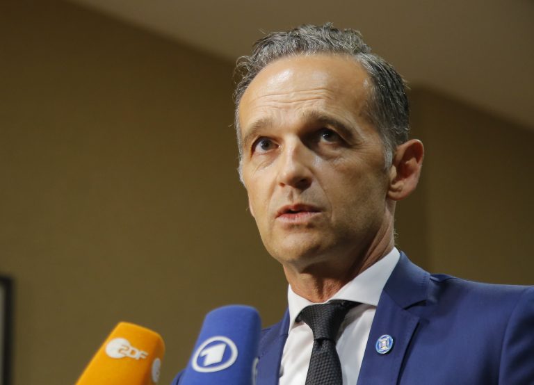 AP Photo, Heiko Maas,El ministro de Exteriores alemán Heiko Masss habla con la prensa después de una reunión sobre migrantes en París, Francia, el 22 de julio de 2019. (AP Foto/Michel Euler)