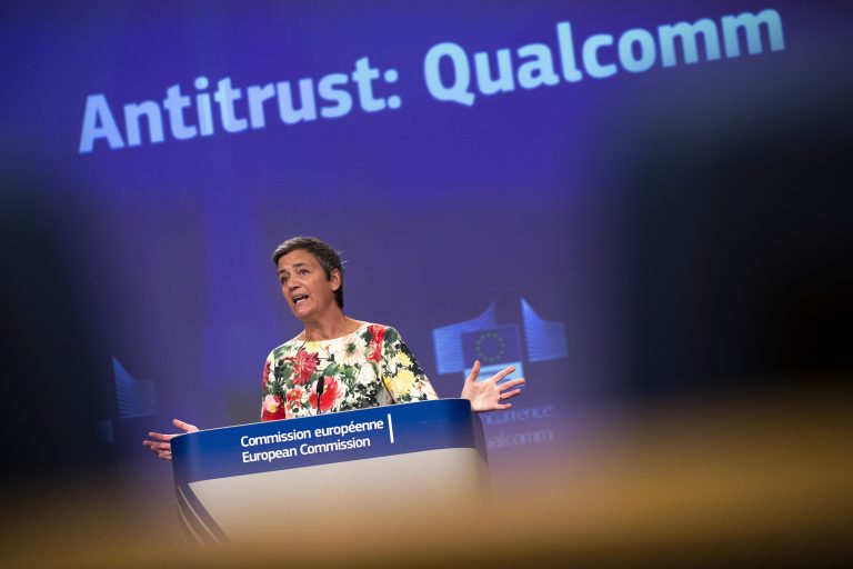 AP Photo, Margrethe Vestager,La comisionada antimonopolio de la UE Margrethe Vestager en conferencia de prensa en Bruselas el 18 de julio del 2019. (AP Photo/Francisco Seco)