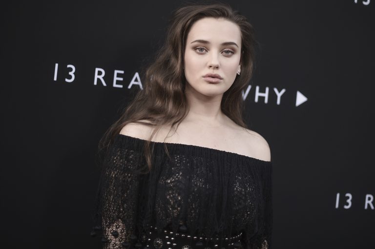 AP Photo, Katherine Langford,En esta foto del 30 de marzo del 2017, la actriz Katherine Langford, protagonista de 
