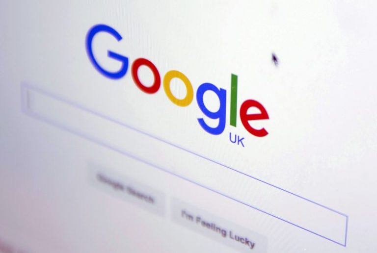 LYNXMPEG1J100.jpg,FOTO DE ARCHIVO: La página web de Google en un dispositivo de una tienda Londres, 23 de enero de 2016.  REUTERS/Neil Hall; Crédito: Neil Hall, Reuters
