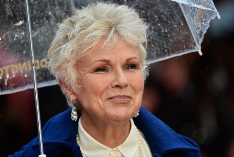 LYNXMPEG1J1D0.jpg,La actriz Julie Walters en el estreno mundial de 