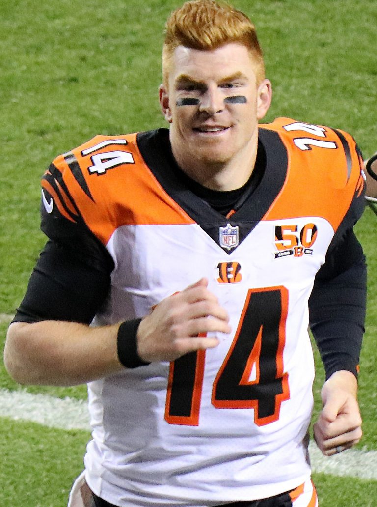 1200px-Andy_Dalton_2017—2