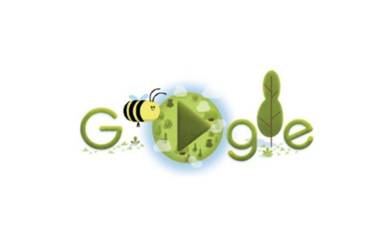 doodle-tierra-abeja-protagonista-foto