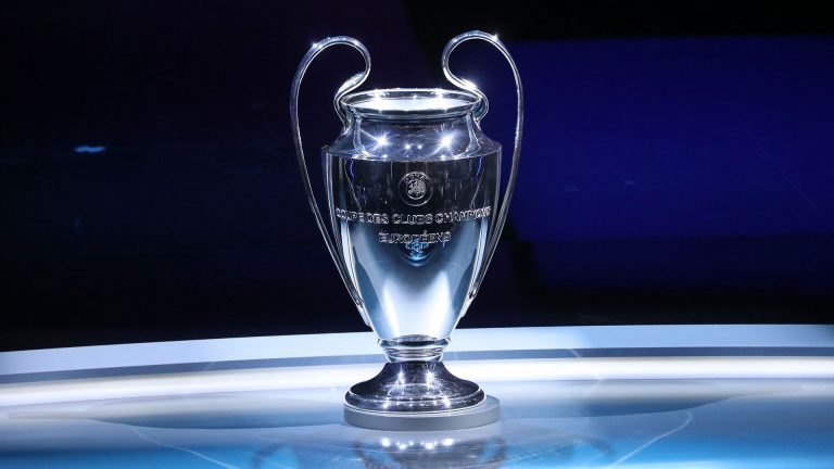 champions-league-trophy-08292019_18rrt9e6ddhc21wgtc5kbllede