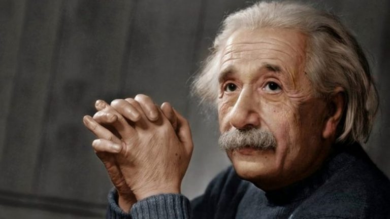 Albert-Einstein-subastan-su-manuscrito-sobre-la-relatividad-en-mas-de-11-millones-de-euros-1024x576