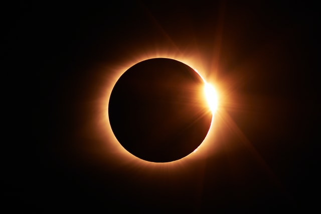 Eclipse-solar-2021-¿Como-ver-EN-VIVO-la-transmision-de-la-NASA-este-4-de-diciembre