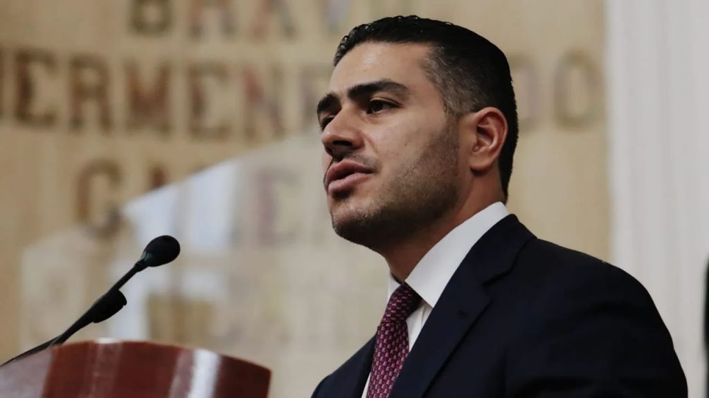 Omar García Harfuch - dela policía a la política