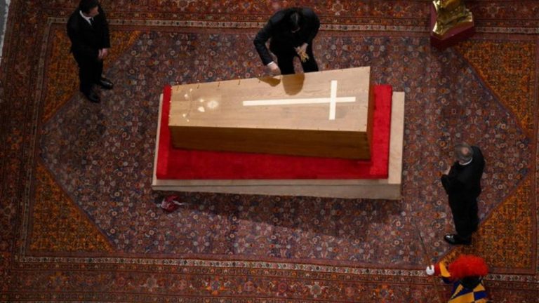 Requiem por Bergoglio