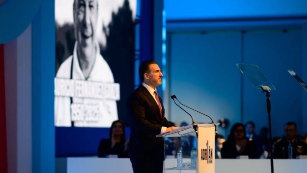 Primer informe de Gobierno de Adrián de la Garza